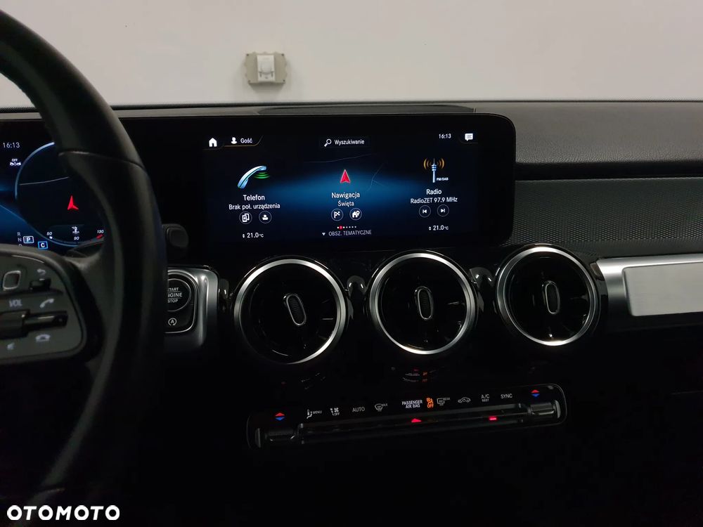 Mercedes-Benz GLB 200 d 4-Matic AMG Line 8G-DCT - 13