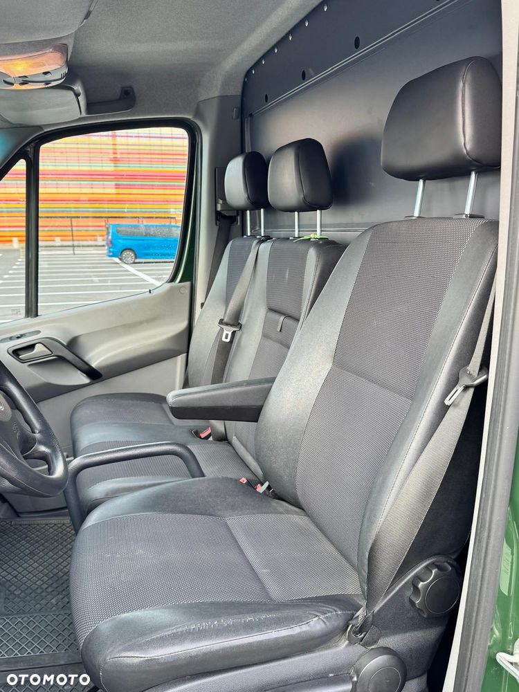 Mercedes-Benz Sprinter - 5