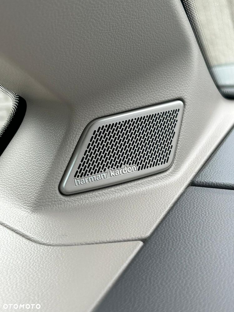 Volkswagen Multivan 2.0 TDI L2 Edition DSG - 33