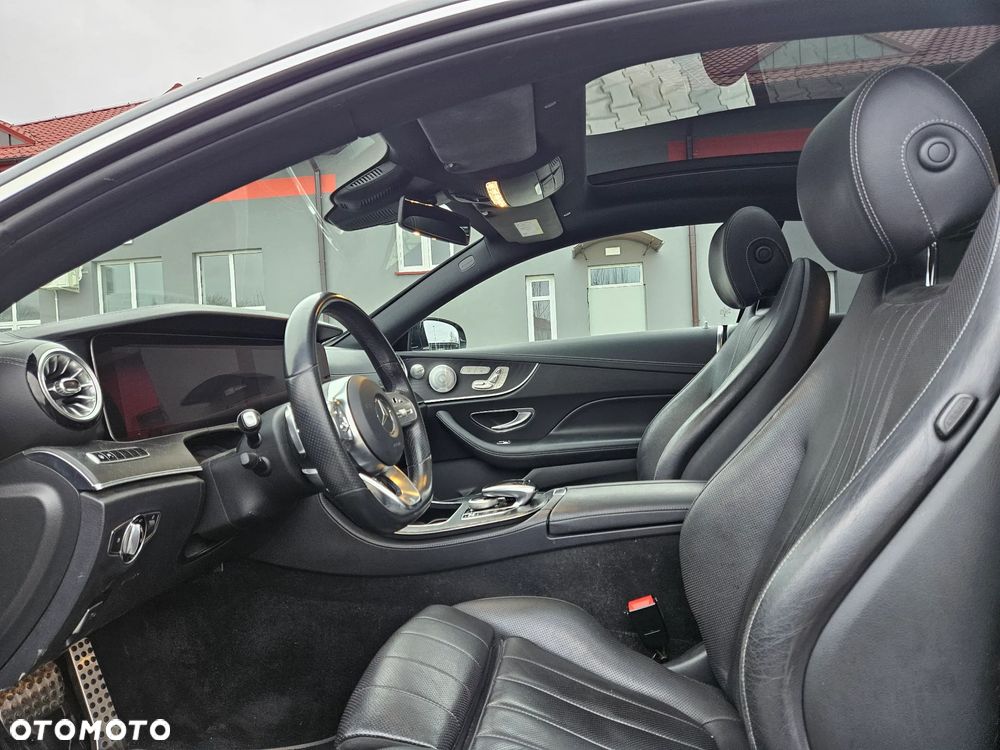 Mercedes-Benz Klasa E 220 d 4Matic 9G-TRONIC AMG Line - 10