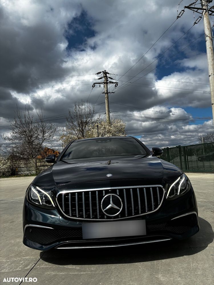 Mercedes-Benz E 220 BlueTEC 9G-TRONIC Avantgarde - 1
