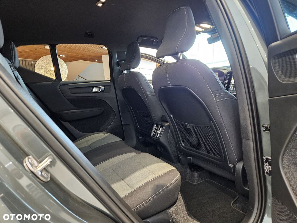 Volvo XC 40 - 21