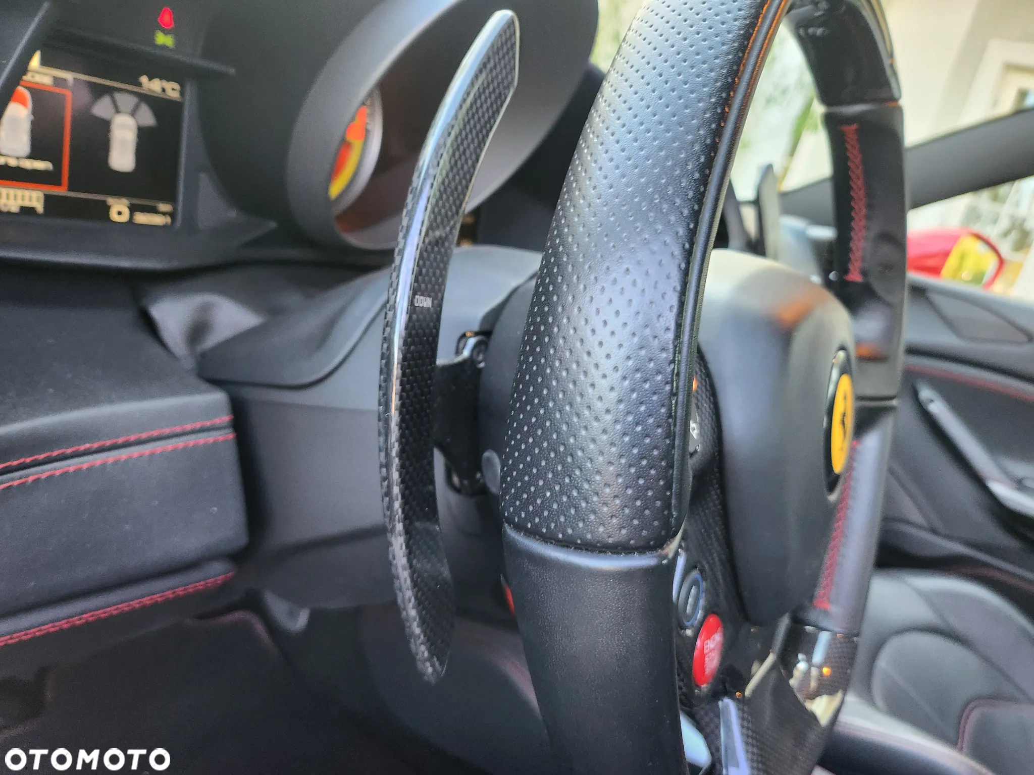 Ferrari 488 - 14