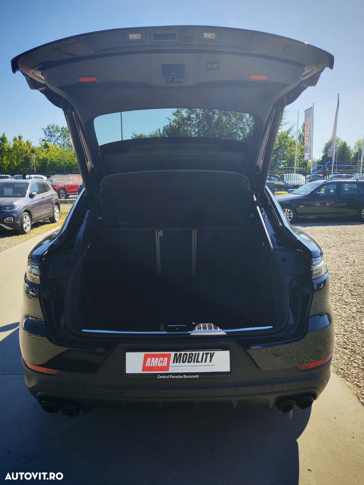 Porsche Cayenne - 9