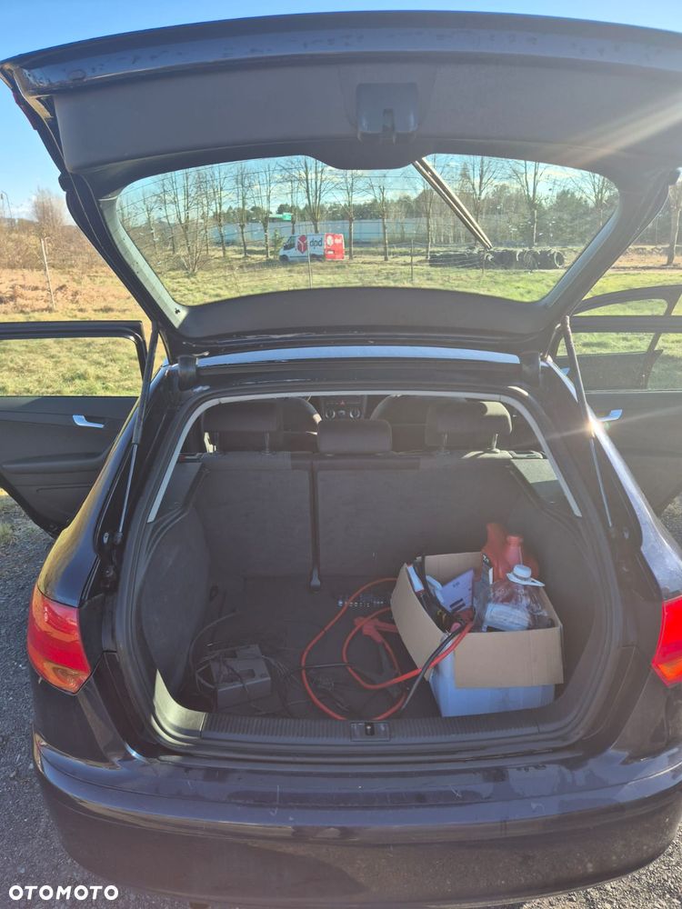 Audi A3 Sportback 1.6 Attraction - 11