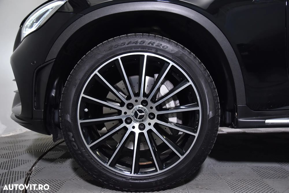 Mercedes-Benz GLC Coupe 300 e 4MATIC - 14