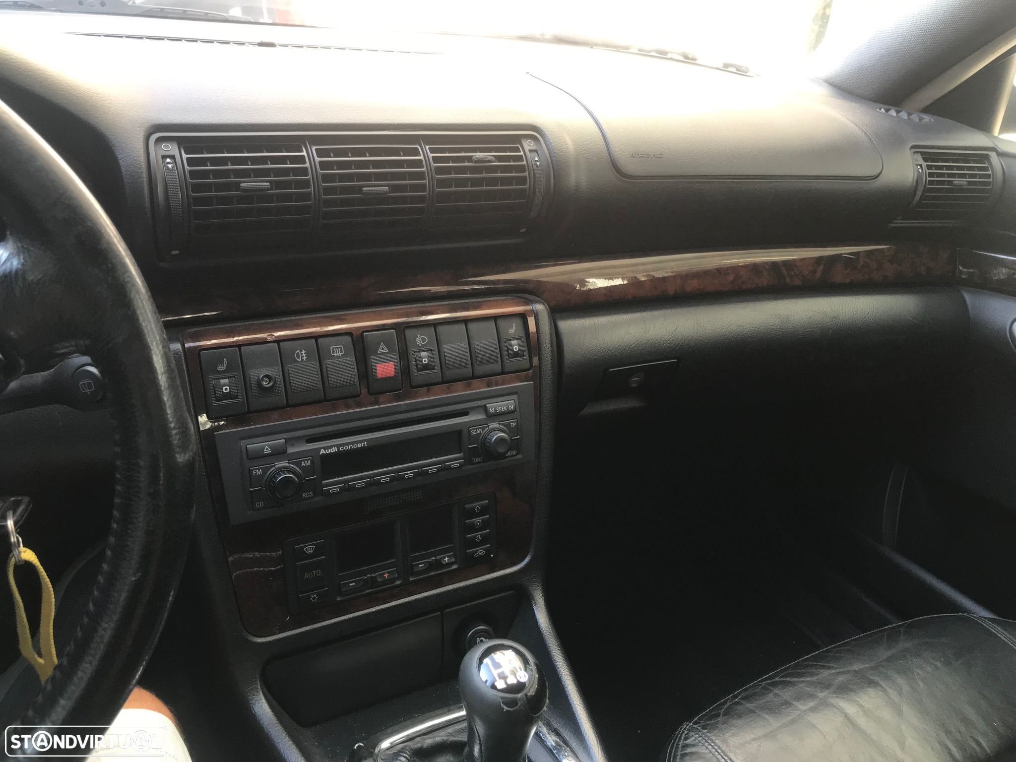 Audi A4 1.9 TDI Confort - 2