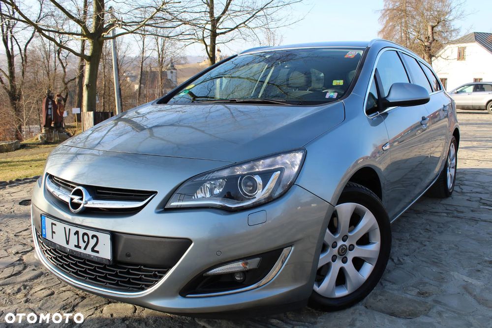 Opel Astra 1.7 CDTI DPF Sport - 2