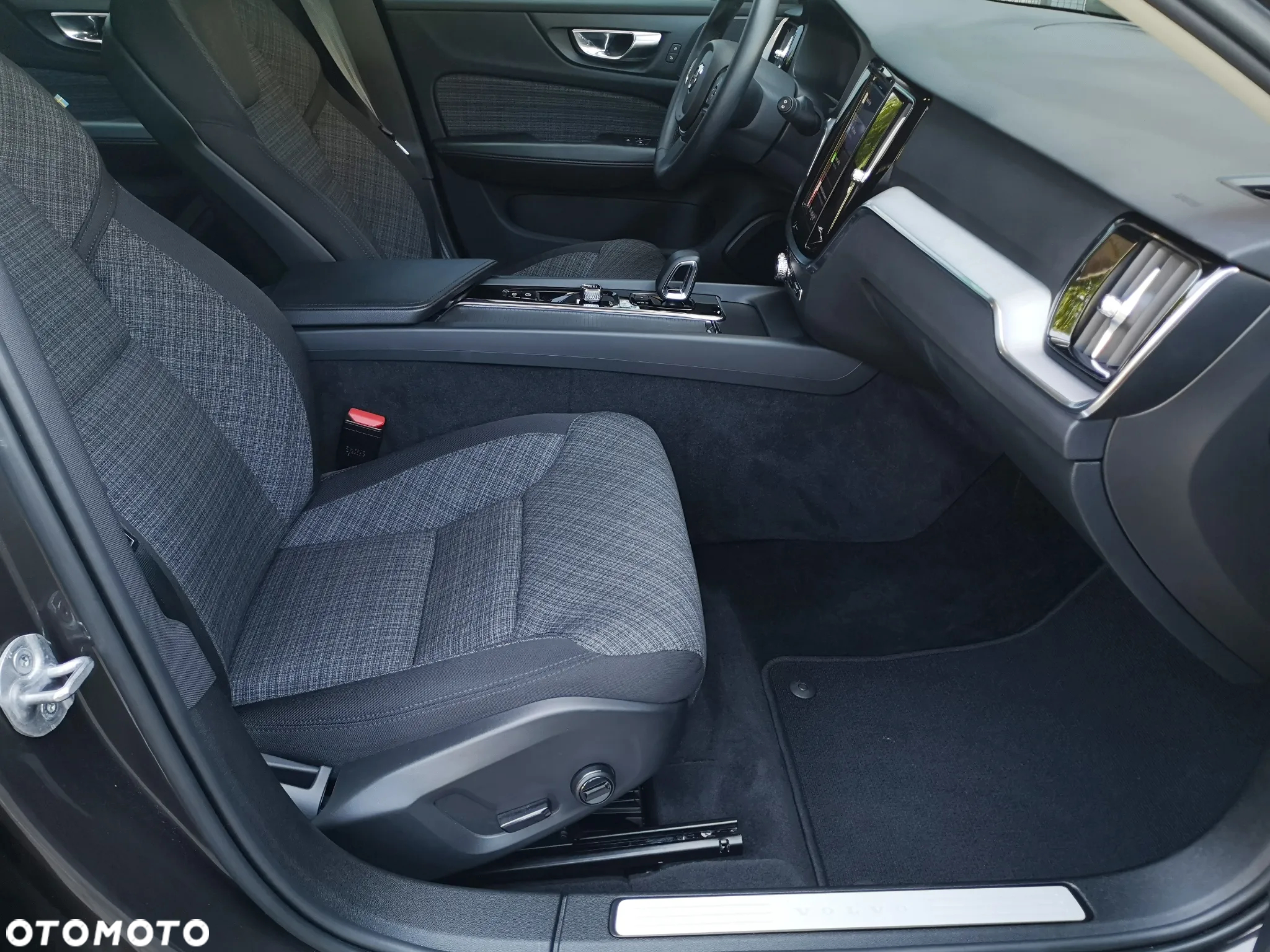 Volvo V60 B4 B Plus Bright - 18