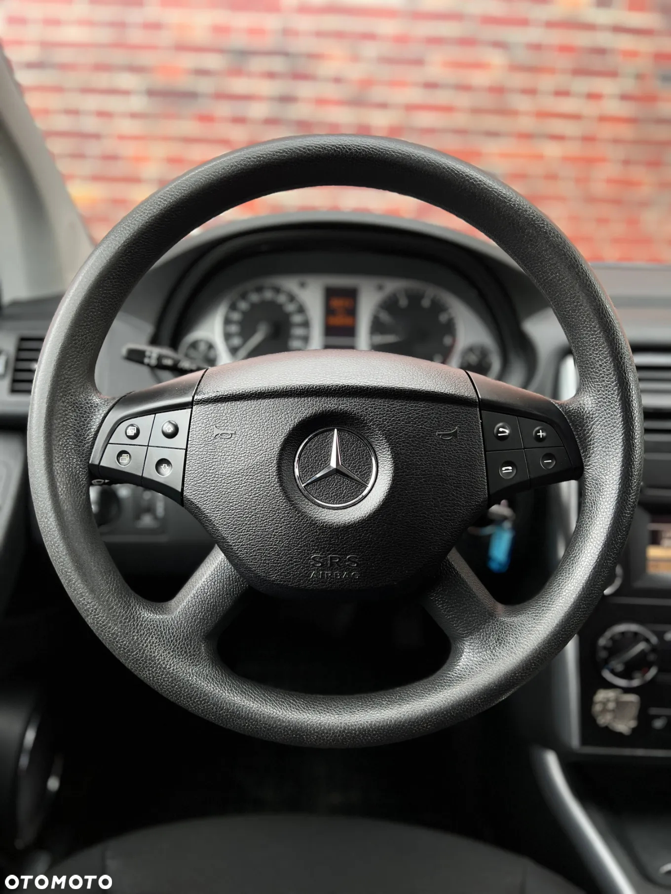Mercedes-Benz Klasa B - 30