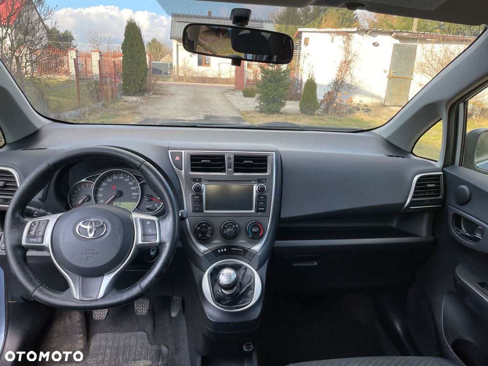 Toyota Verso S 1.33 VVT-i Comfort - 8