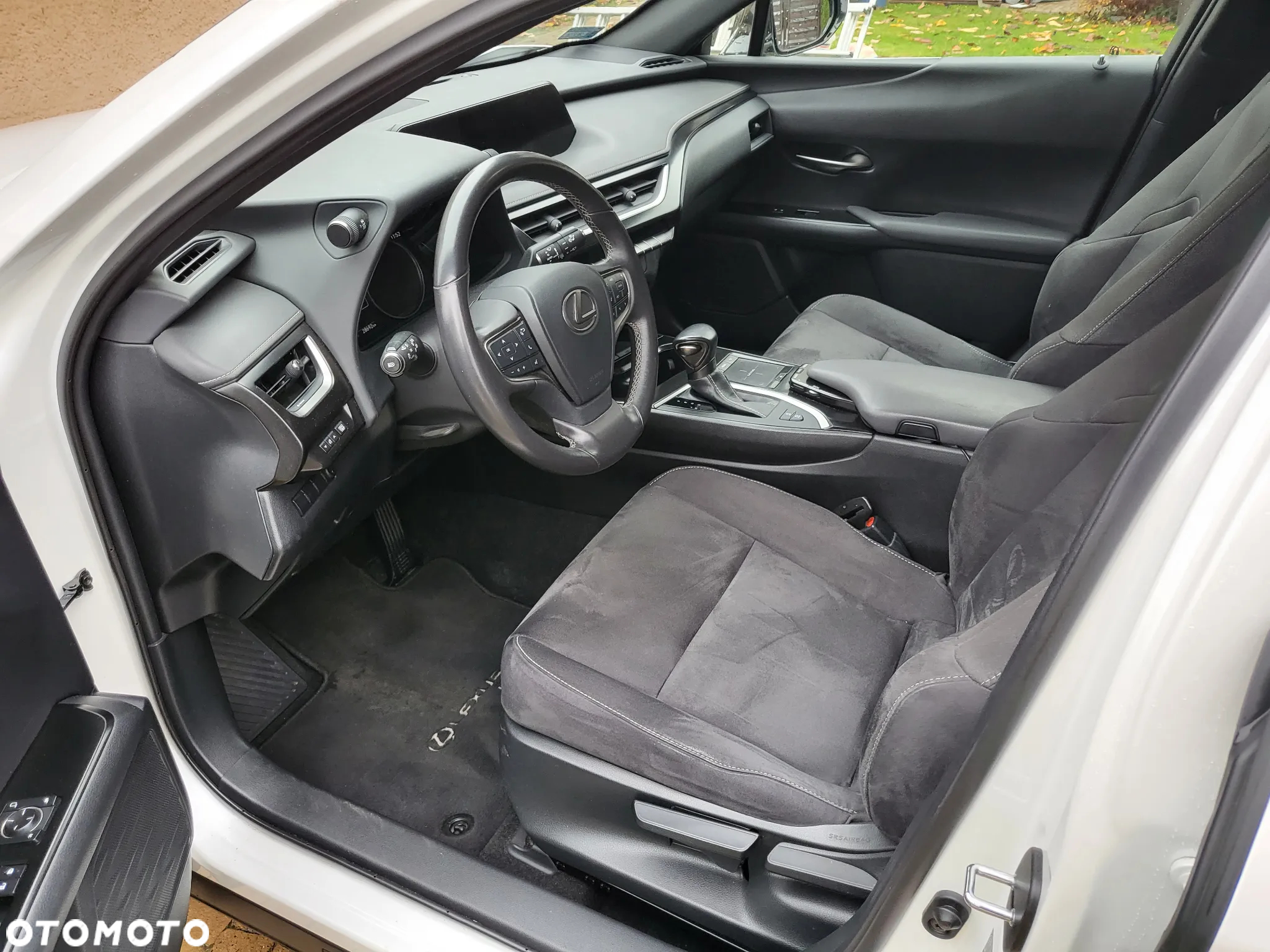 Lexus UX 200 Optimum 2WD - 16