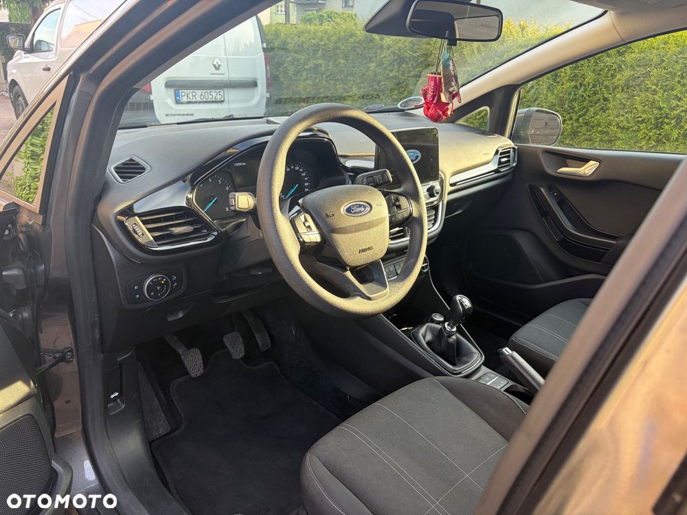 Ford Fiesta - 9