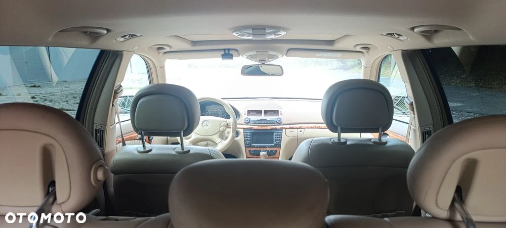 Mercedes-Benz Klasa E 350 4-Matic Elegance - 12