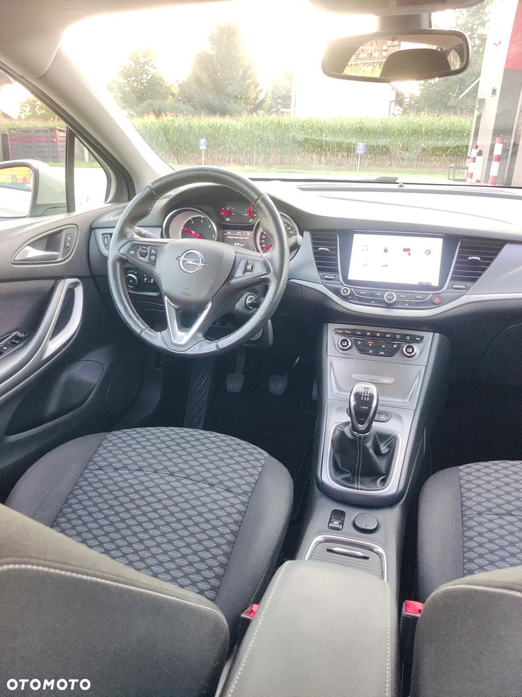 Opel Astra 1.6 CDTI Enjoy S&S - 24