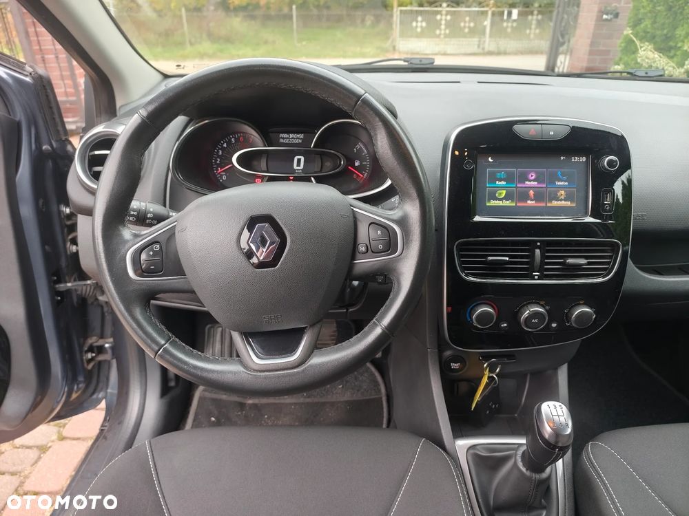Renault Clio 1.2 16V Limited - 20