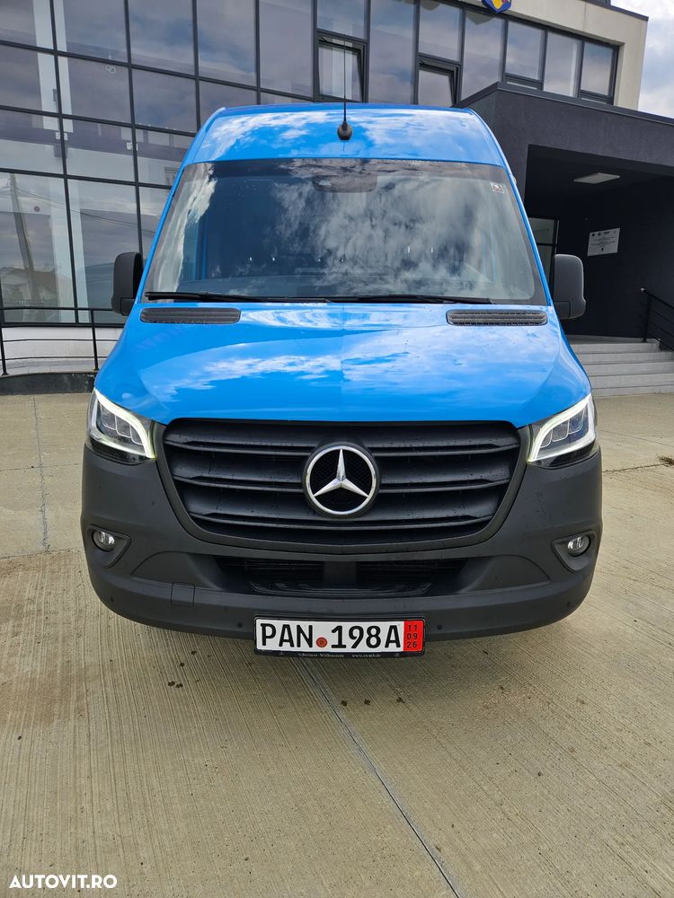Mercedes-Benz Sprinter - 9