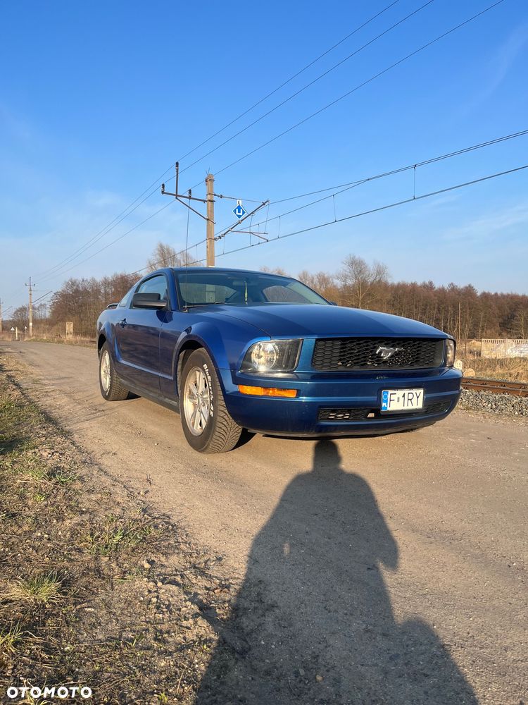 Ford Mustang - 2