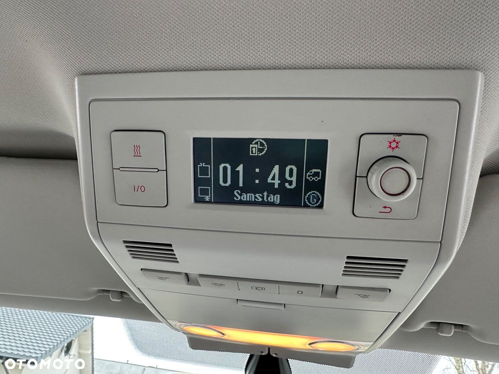 Volkswagen California Grand Autm VA 680 - 32