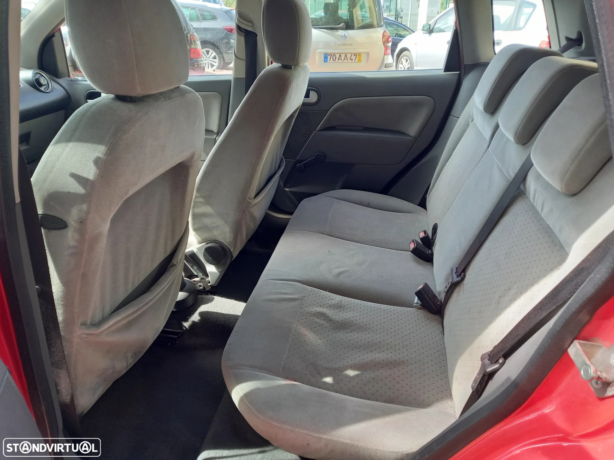 Ford Fiesta 1.4 Ghia - 19