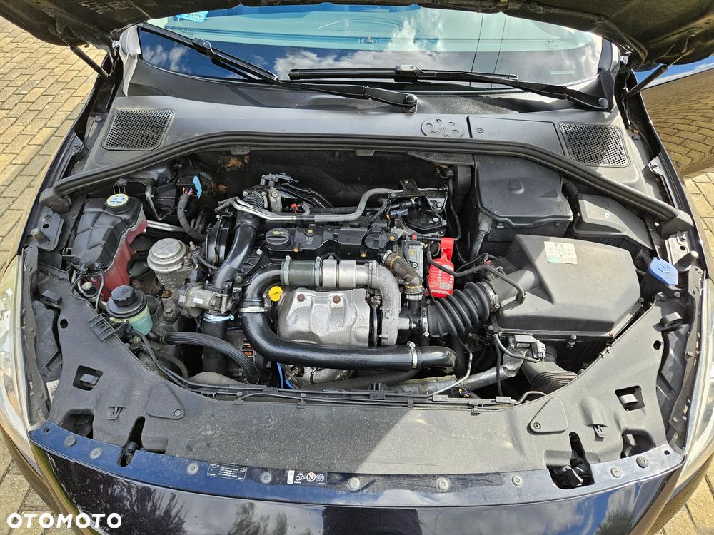 Volvo V60 D2 Kinetic - 39