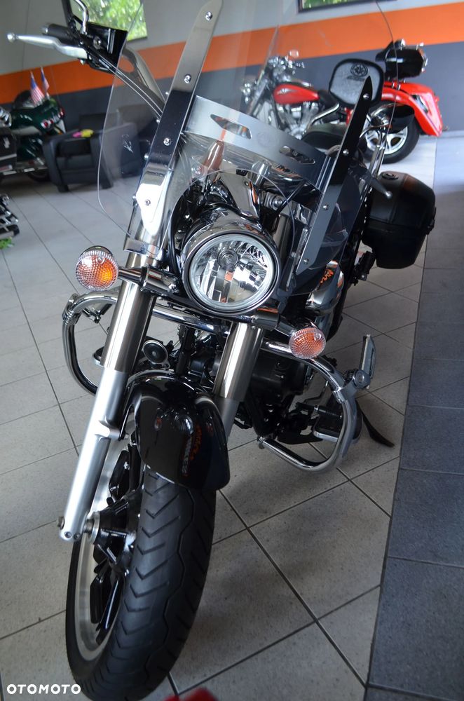 Yamaha XVS - 5