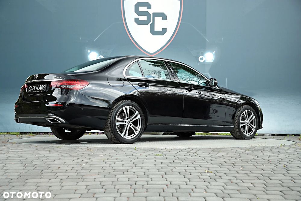 Mercedes-Benz Klasa E 220 d 4-Matic Avantgarde - 8