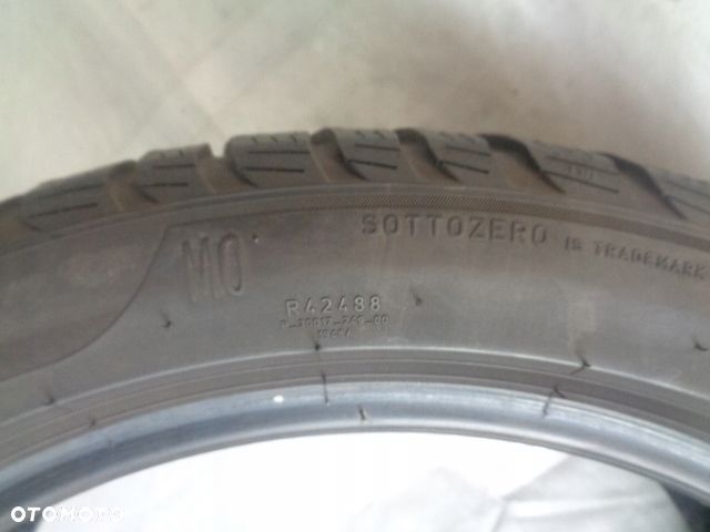 2X Pirelli Winter SottoZero 3 225/45R18 95H MO - 9