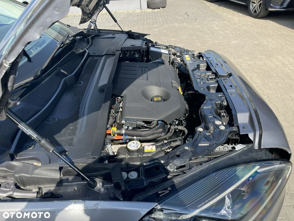 Jaguar E-Pace D165 AWD SE - 17