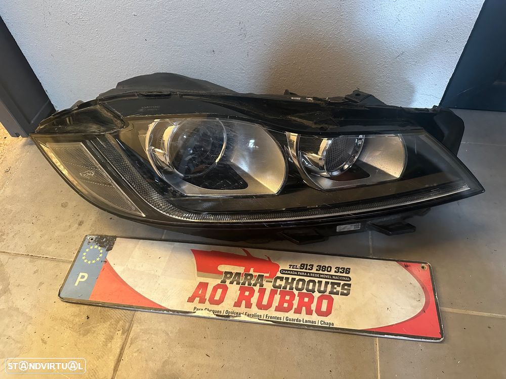 Farol direito jaguar xf 2016 - 1