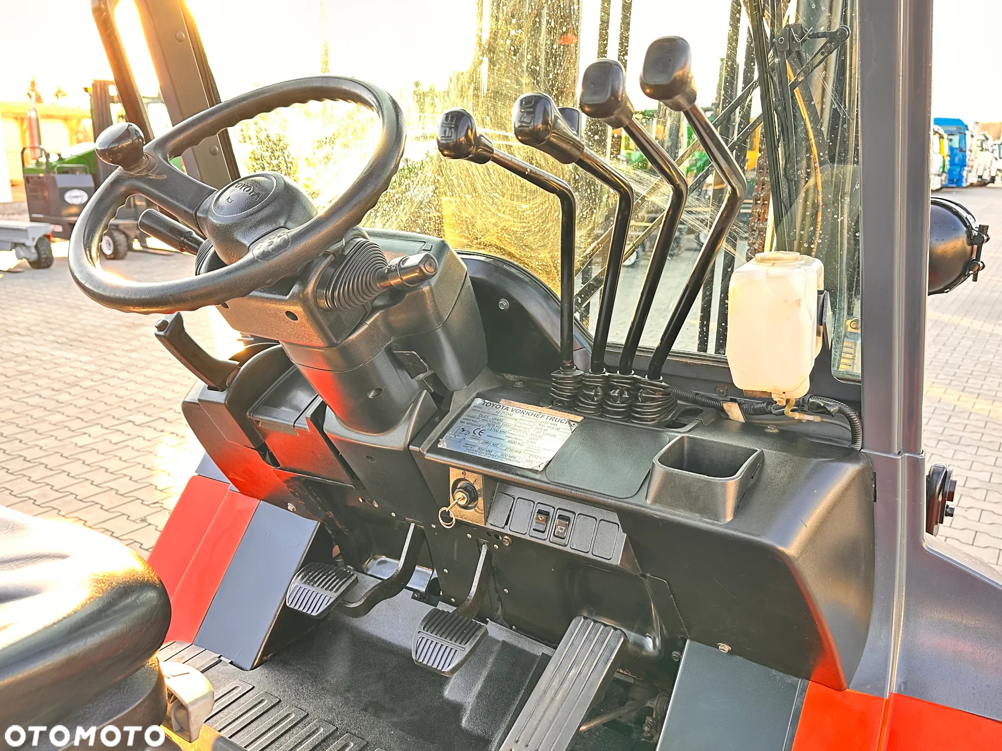 Toyota 42-4FD40 / DIESEL / 4500KG / DUPLEX / WIDŁY 1400MM / ZADBANA - 15