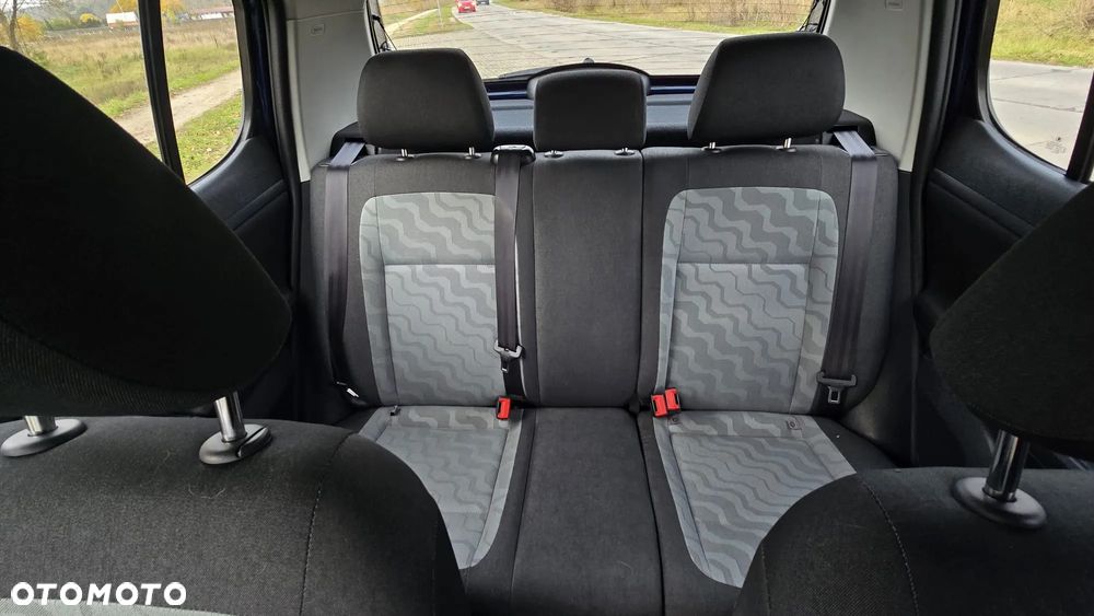 Skoda Fabia 1.2 HTP Classic - 5