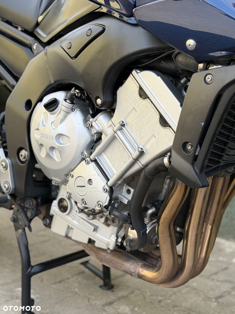 Yamaha FZ - 5