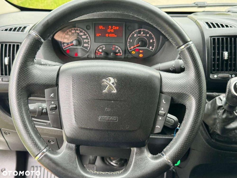 Peugeot BOXER - 13