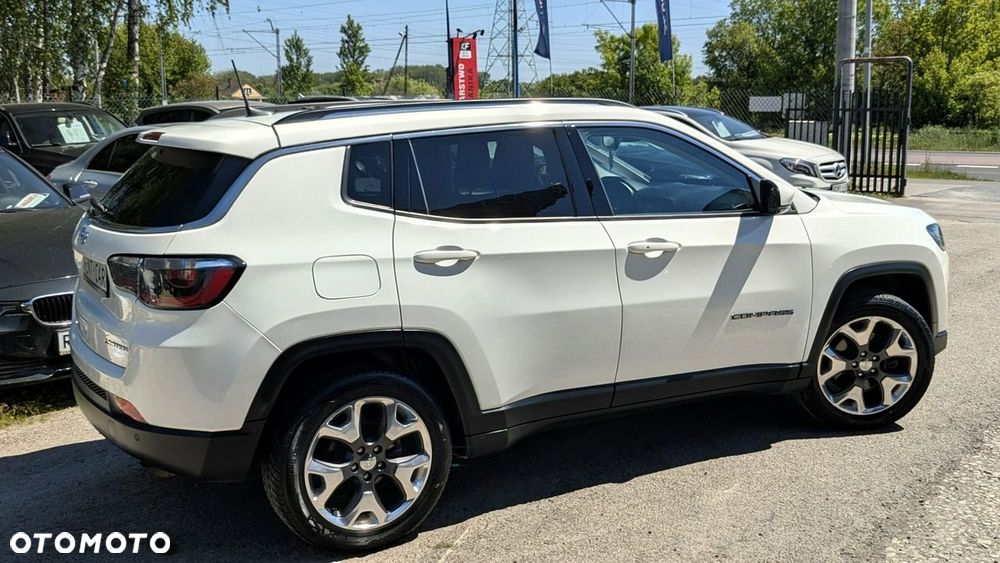 Jeep Compass - 14