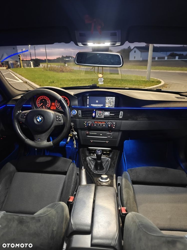 BMW E90 2006 photo 5