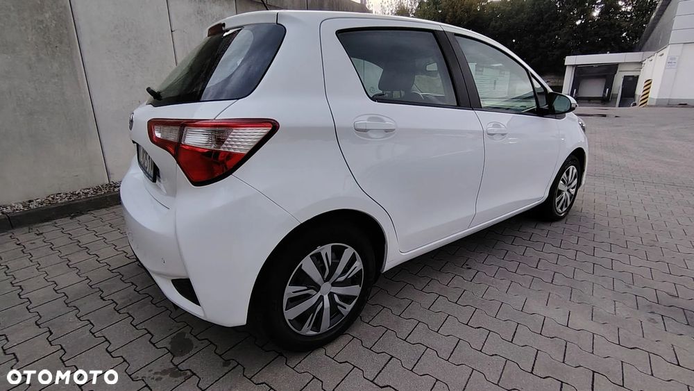 Toyota Yaris - 14