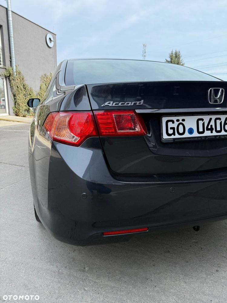 Honda Accord 2.0 Elegance 50 Jahre Edition - 16