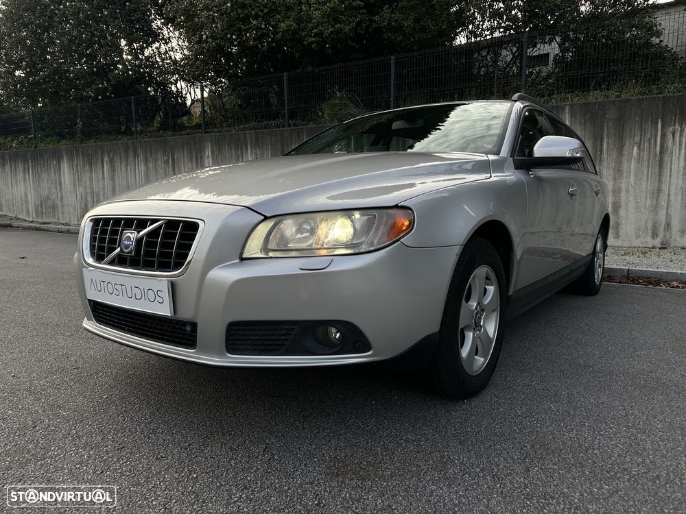 Volvo V70 2.4 D5 Summum Geartronic - 3