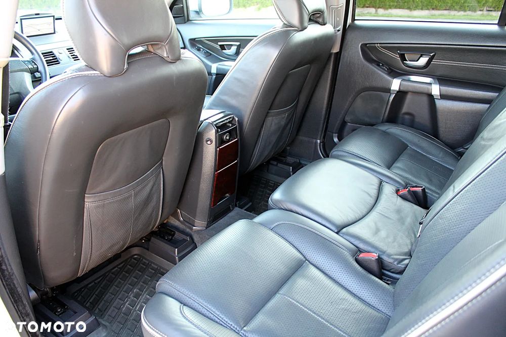 Volvo XC 90 D5 Executive - 31