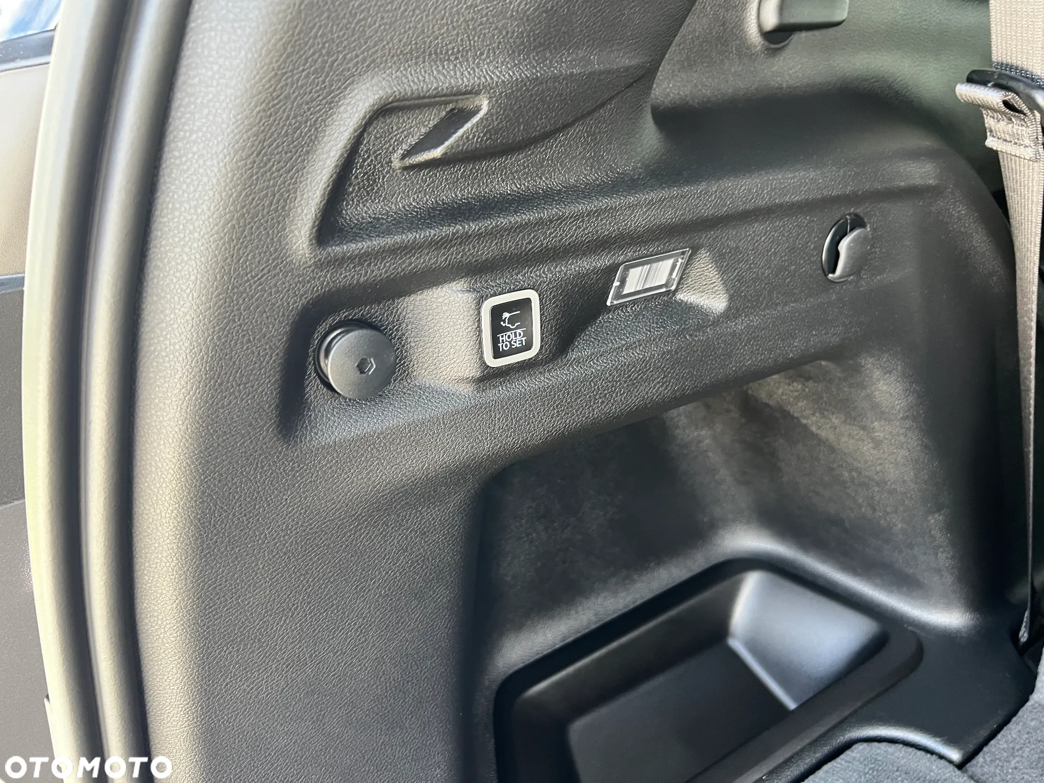 Jeep Grand Cherokee - 30