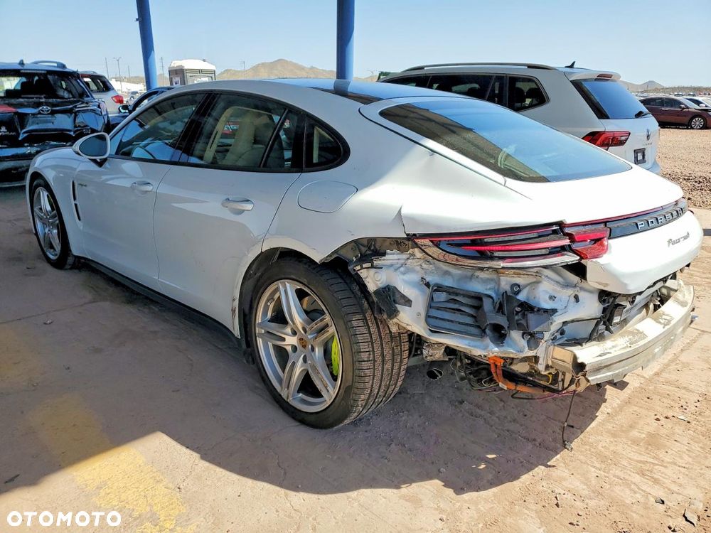 Porsche Panamera S E-Hybrid - 3