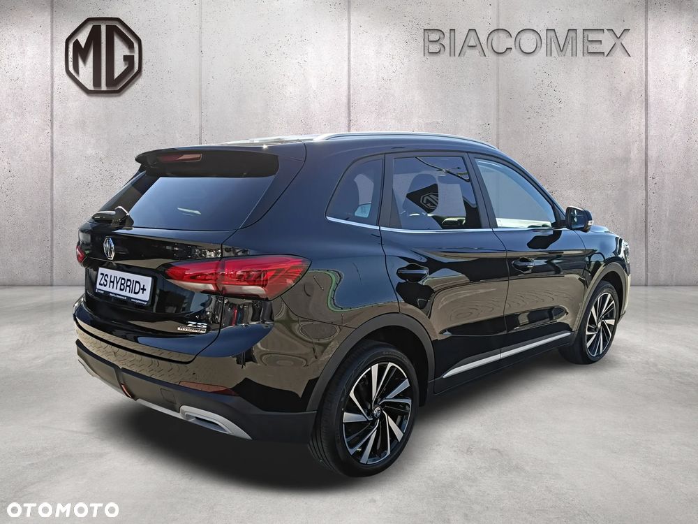 MG ZS Hybrid+ - 6