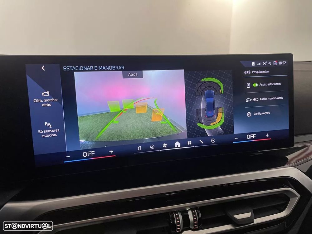 BMW i4 eDrive40 - 28
