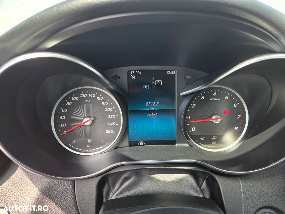 Mercedes-Benz C - 9