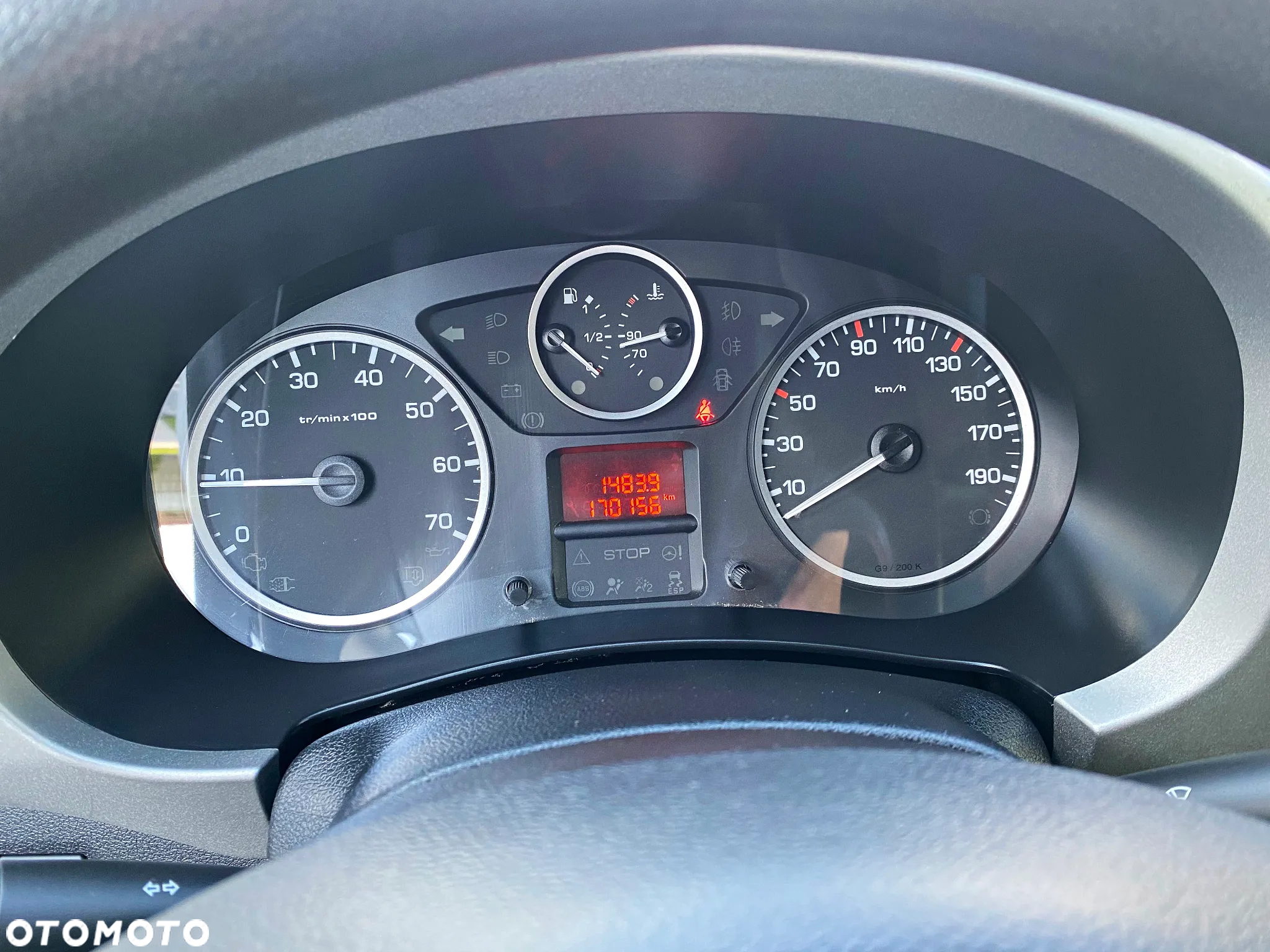 Peugeot Partner Tepee 110 Premium - 31