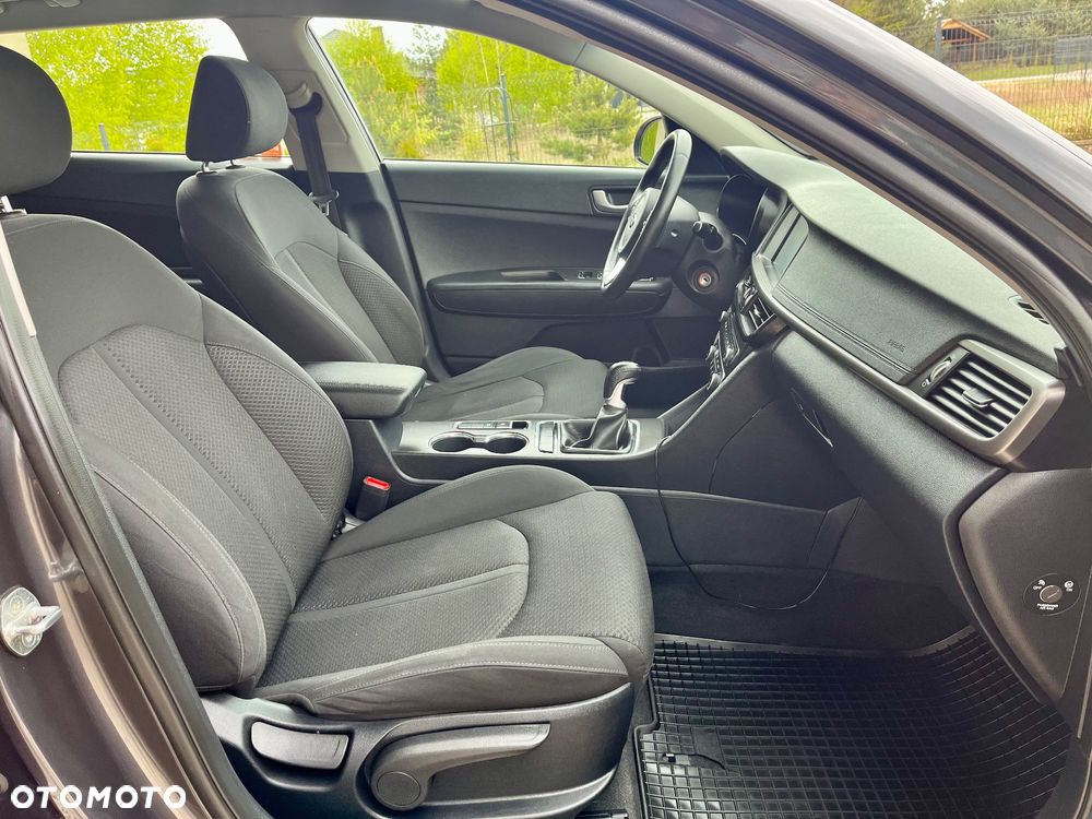 Kia Optima 1.7 CRDI M - 10