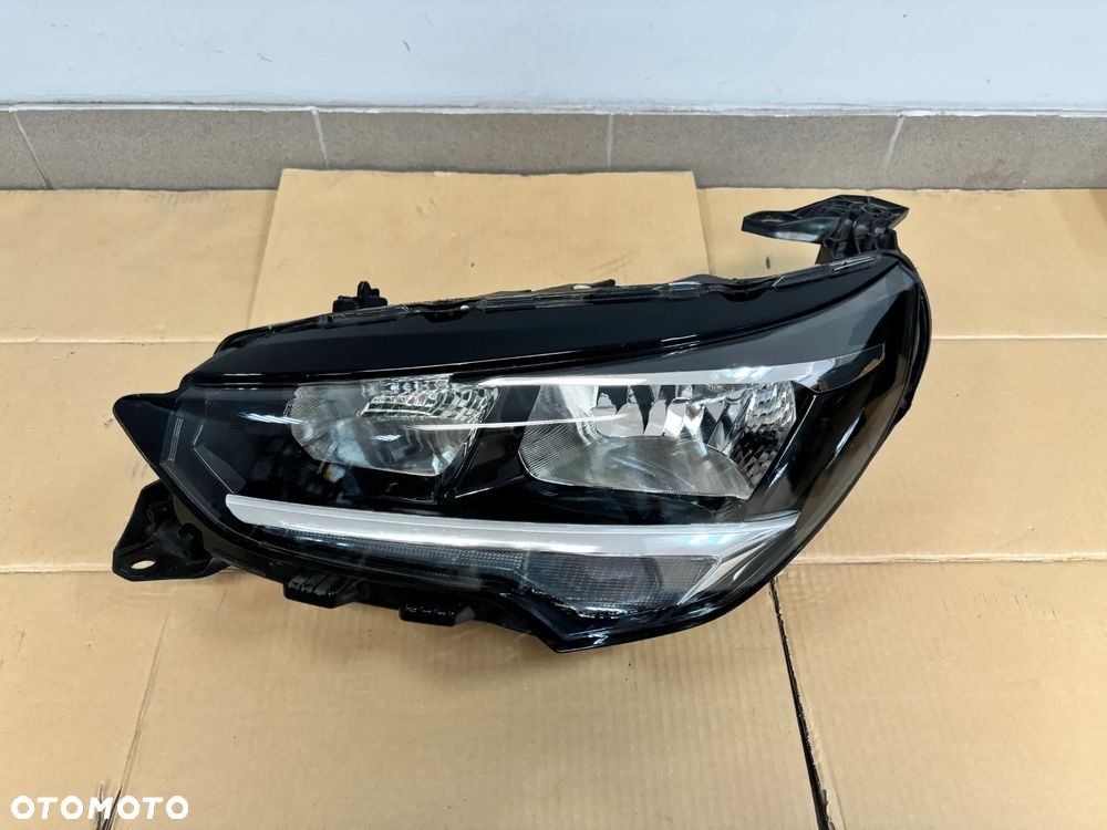 OPEL CORSA F REFLEKTOR LAMPA LEWA PRZEDNIA 39162648 EUROPA - 2
