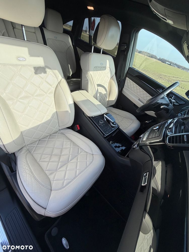 Mercedes-Benz GLE - 15