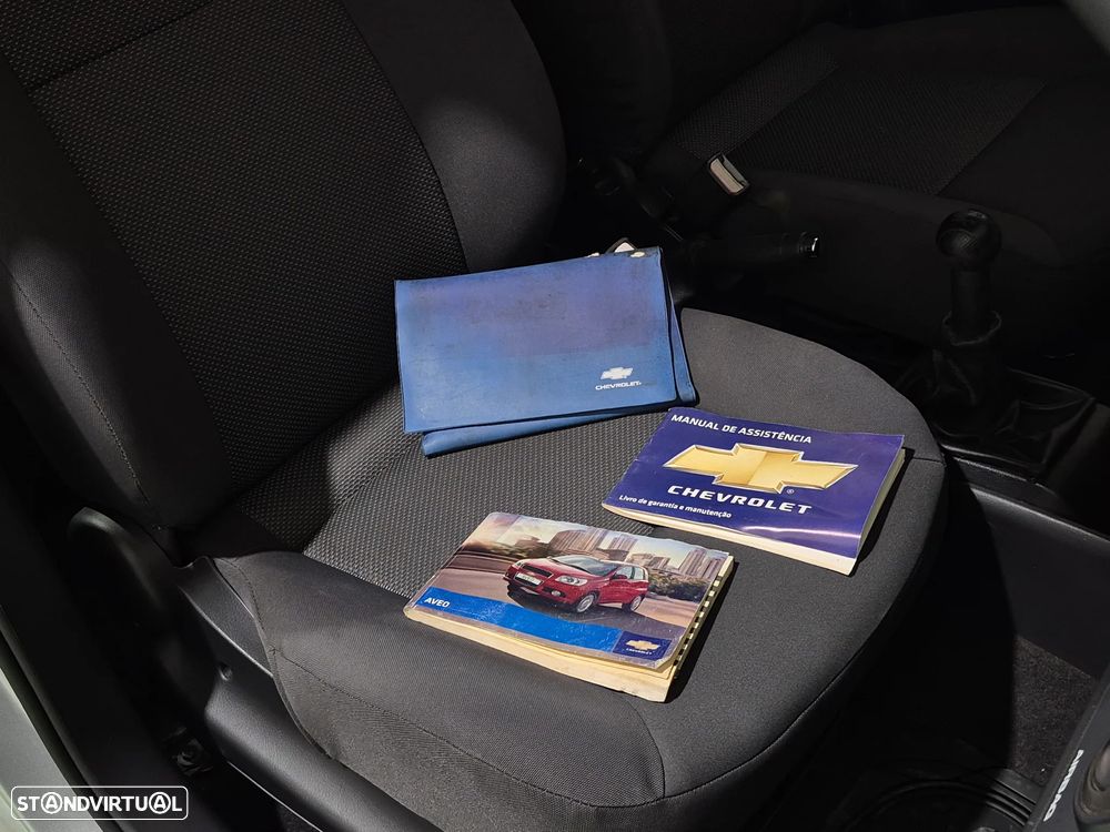 Chevrolet Aveo 1.2 LS - 25